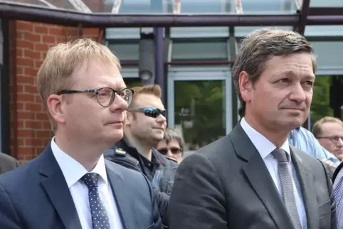 Im Juni 2019 war Christian Baldauf (rechts) beim Kreisempfang „50 Jahre Landkreis SÜW“ in Landau, hier mit Thomas Gebhart. 