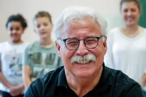  „Ich habe die Kinder so gesehen, als wären es meine eigenen“, sagt Peter Fruth, hier in der Klasse 4b.