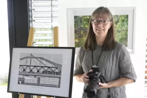 Zur Canon EOS-R greift Maike Müller derzeit am häufigsten. Sie liebt es, besondere Architektur im Bild festzuhalten. 