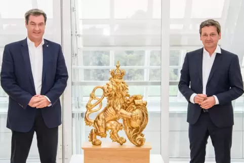 Markus Söder (links) und Christian Baldauf in der bayerischen Staatskanzlei. 