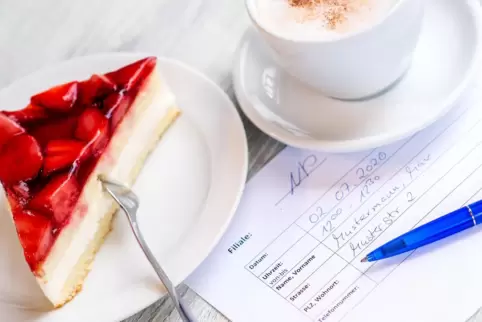 Seit der Wiederöffnung der Gastronomie müssen dort die Kontaktdaten der Gäste erfasst werden. 