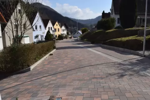  2019 wurde die Wengelsbacher Straße in Schönau fertiggestellt. 