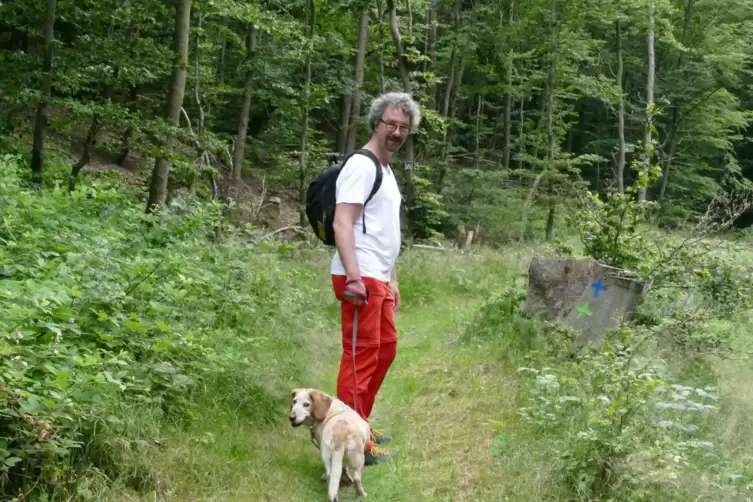 Auf &bdquo;Tour de Pfalz&ldquo;: Klaus Kadel-Magin mit Vani.