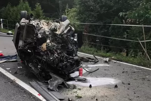 Total zerstört wurde der Wagen des Mannes bei dem Unfall am Kaiserhof.