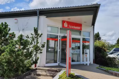 Der Mietvertrag für die nächsten beiden Jahre ist unterschrieben. 