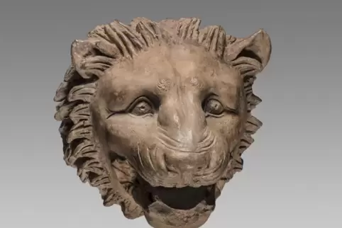 Der König der Tiere als Wasserspeier aus Ton (4. Jh. v. Chr.)