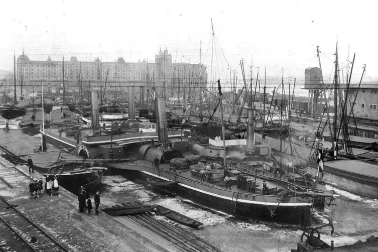 Bis in die 1950er-Jahre befand sich hier der Winterhafen.