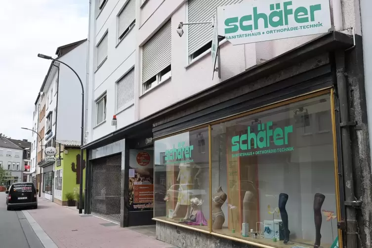 Das Sanitätshaus Schäfer ist mit einer seiner Filialen im April 2019 in die Hauptstraße 16 umgezogen.