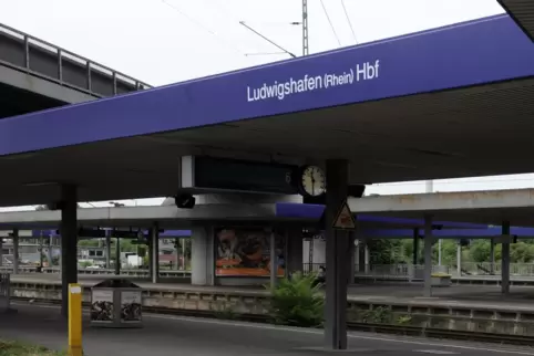 Den Beamten bot sich am Hauptbahnhof ein Bild der Verwüstung.