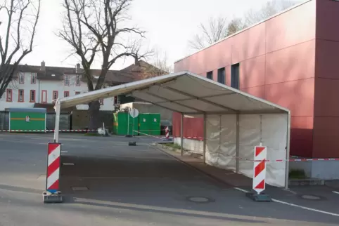 Die Fieberambulanz am Kuseler Haus der Jugend wird wegen der steigenden Zahlen ab kommender Woche wieder drei- statt zweimal geö