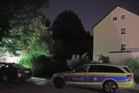 Im Saarbrücker Rodenhof kam am Freitagabend ein Ehepaar auf tragische Weise ums Leben. 