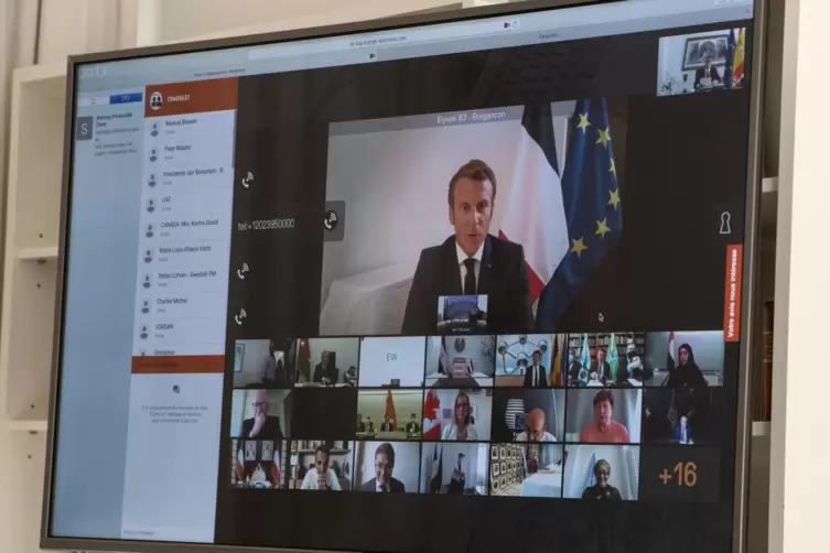  Emmanuel Macron, der während der virtuellen internationalen Geberkonferenz spricht.
