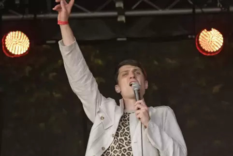 Indie-Pop-Melange: Denis sorgte für loungiges Sommerflair.