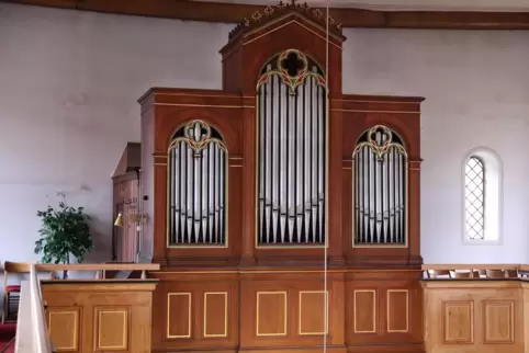 Als die protestantische Kirche in Herschberg fertig war, dauerte es noch sieben Jahre, bis die Stumm-Orgel erklingen konnte. 