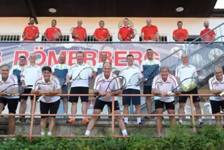 Gegner auf Abstand gehalten: die Meister des TC Römerberg. 