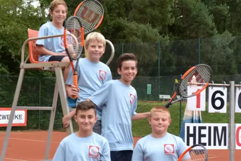 Schon in der U12 gemeinsam Meister: von oben Paul Manger, Nico Knochel, Constantin Gerbes,Sören Misler (links) und Aaron Löchel.