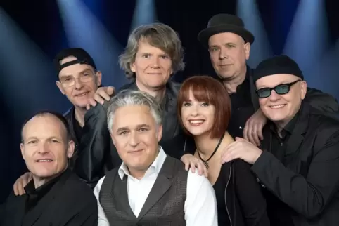 Sven Komp (vorne) ist die Stimme von Still Collins – und sie erinnert stark an die von Phil Collins, der nach dem Ausstieg von P