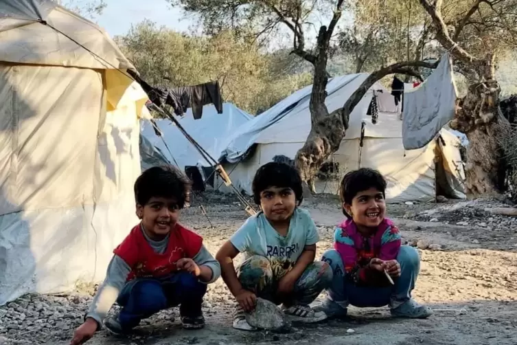 Das Leben im Lager: Auch Kinder wachsen in den Camps auf, wie hier auf der Insel Chios. 