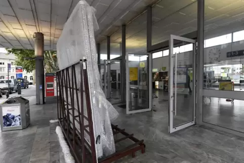 Vor drei Jahren sind am Hauptbahnhof die Eingangstüren erneuert worden.