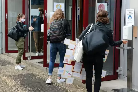 Die Hygienevorschriften am Wilhelm-Erb-Gymnasium in Winnweiler haben sich kaum verändert. Neu ist, dass ab Montag alle Schüler w Die Hygienevorschriften am Wilhelm-Erb-Gymnasium in Winnweiler haben sich kaum verändert. Neu ist, dass ab Montag alle Schüler w