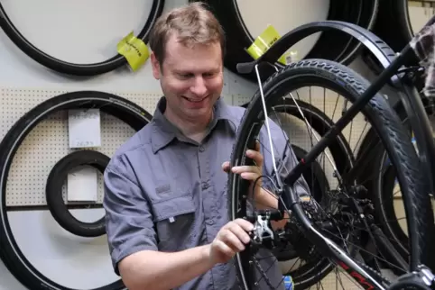 Andreas Tempel von Zweirad Tempel hat gut lachen: Der Fahrradverkauf boomt. 