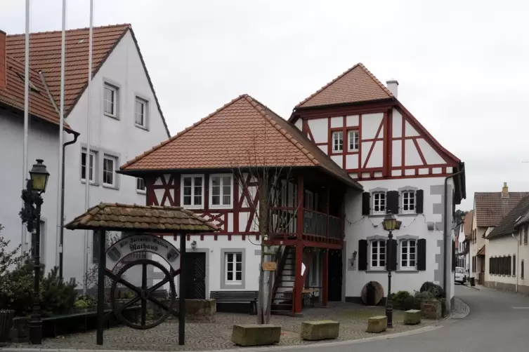 An der Dorfmühle in Großkarlbach ist die Mittagspause geplant. 