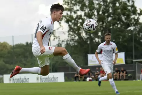 Erwartet mit seinen Teamkollegen Zweitligaabsteiger Dynamo Dresden zum Saisonstart auf dem Betzenberg: FCK-Außenverteidiger Domi