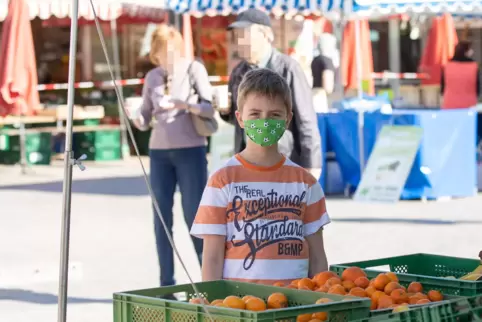Früh übt sich: Die Maske schützt vor allem auch Mitmenschen vor Ansteckung. 