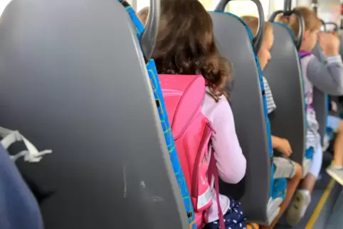 Den Schulbusverkehr sehen Elternvertreter kritisch.