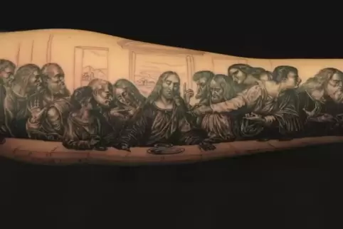 Das letzte Abendmahl auf dem Arm. 