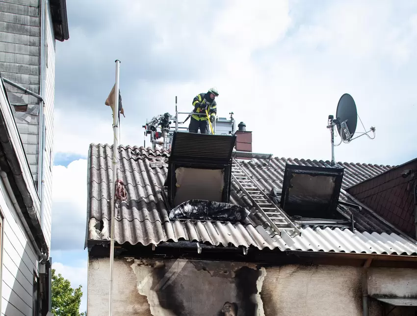 rp_thof_feuerwehr_feuer_etzelweg_008