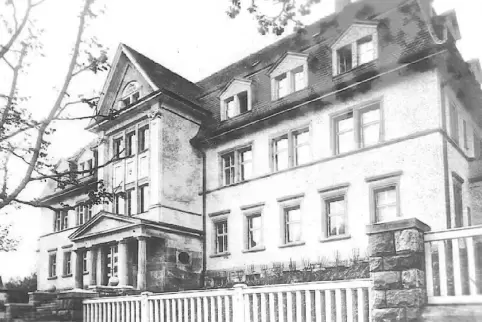 Das jüdische Altenheim in der heutigen Hauberallee: Rheinpfalz-Leser Hugo Rummel (88) war als Junge Zeuge, wie es 1938 von SS-Le