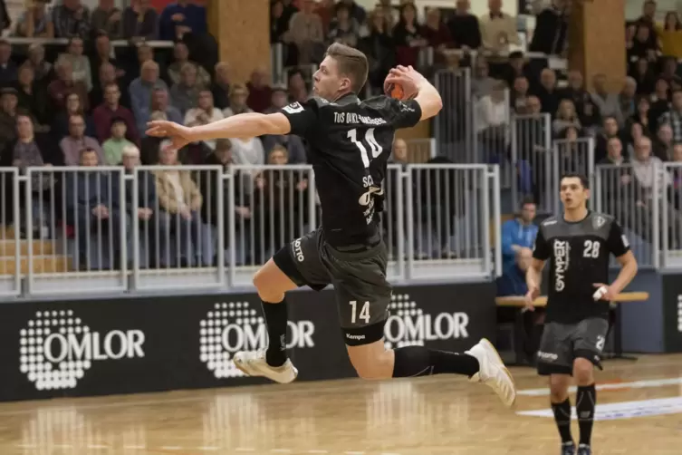 Hat das Handball-ABC beim TuS Dansenberg erlernt und sich zu einem unverzichtbaren Leistungsträger entwickelt: Alexander Schulze