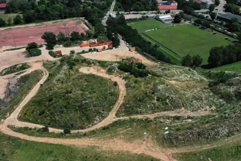 Das Gelände in der Branchweilerhofstraße wird nicht geräumt, bis der Rechtsstreit zwischen Stadt und Gerst entschieden ist. 