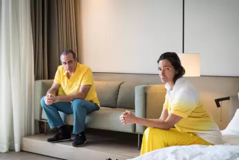 Nach 22 Jahren Ehe ist bei Paul (Miguel Abrantes Ostrowski) und Maria (Alexandra Kamp) nicht mehr viel los im Bett. Aber dabei s