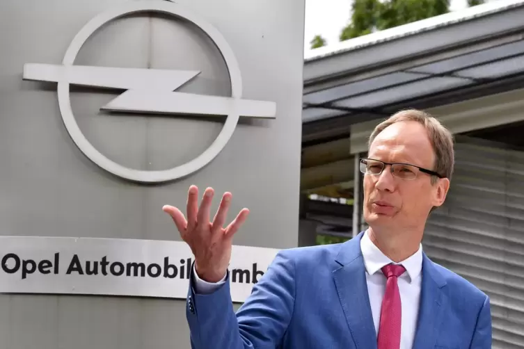 Opel-Chef Michael Lohscheller will weiter an der Effizienz des Unternehmens arbeiten. 