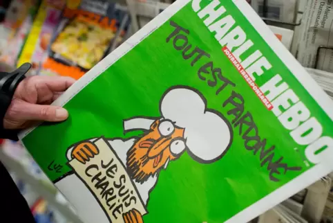 Mit einem weinenden Mohammed auf der Titelseite erschien „Charlie Hebdo“ nach dem Anschlag auf die Redaktion.