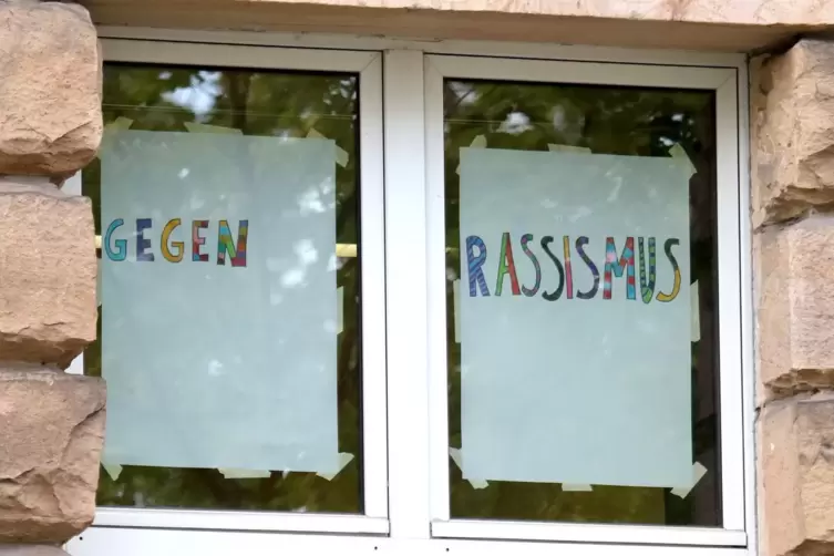 Die Nordringschüler äußern sich gegen Rassismus. 