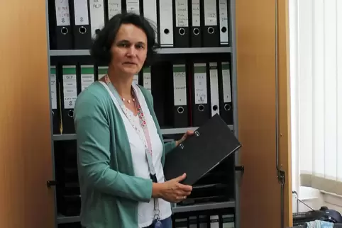 Johanna Hämpel hatte die Schillerschule zunächst kommissarisch übernommen. Nun ist sie offiziell zur Leiterin ernannt worden. 