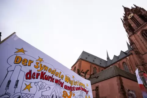 „Der Kurie wird angst und bang“: Frankfurt war neben München, Ludwigshafen, Dortmund und Berlin am vergangenen Freitag Schauplat