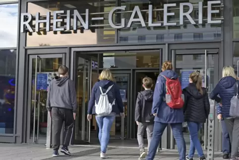 Nach zehn Jahren verlassen viele Geschäfte die Rhein-Galerie. 