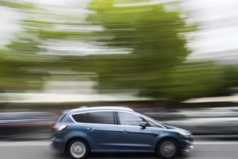 In Rheinland-Pfalz sind Tausende Verwarnungen und Fahrverbote verhängt worden, die es nach altem Recht nicht gegeben hätte. 