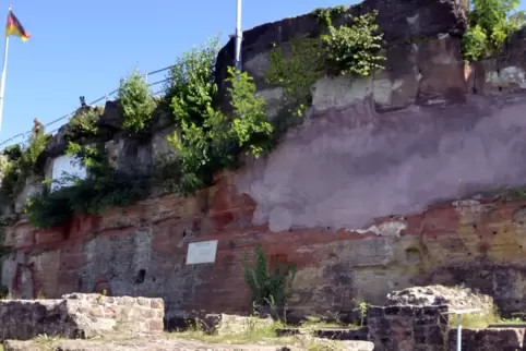 Der Schlossberg, Homburgs Ausflugsziel Nummer eins, wird wieder einmal Thema im Stadtrat sein. Der Schlossberg, Homburgs Ausflugsziel Nummer eins, wird wieder einmal Thema im Stadtrat sein.