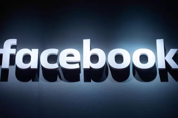 Facebook muss nach einem BGH-Urteil das digitale Erbe eines Nutzers an dessen Erben weitergeben. 