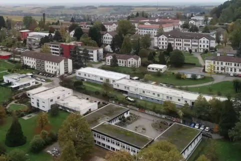 Pfalzklinikum Klingenmünster: Dort hat sich der Speyerer danebenbenommen. 
