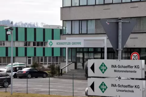 Der Homburger Standort droht vom Streichkonzert bei Schaeffler schwer getroffen zu werden. Der Homburger Standort droht vom Streichkonzert bei Schaeffler schwer getroffen zu werden.