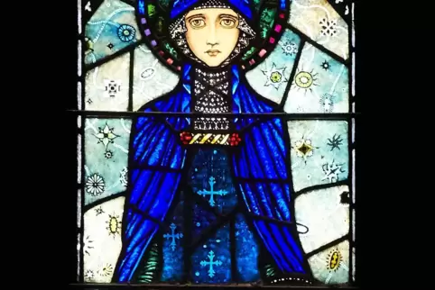 Im Druck lassen sich die leuchtenden Farben von Harry Clarke nur schwer abbilden – man muss vor seinen Glasfenstern stehen. 