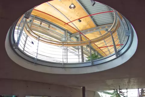 Das Geoskop in der Burg Lichtenberg.