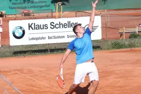 Moritz Jonas vom BASF TC Ludwigshafen wurde Zweiter beim Jugendturnier in Limburgerhof. 