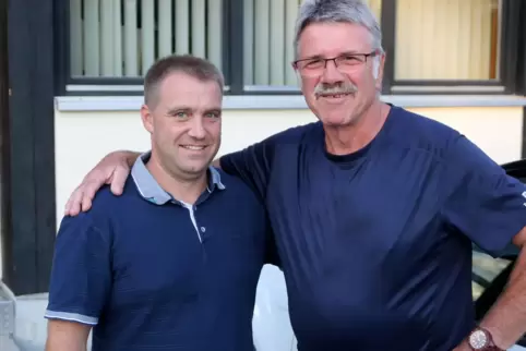 Alter und neuer Ortsvorsteher Friedelhausen: Stefan Keller (links) und Peter Emrich. 
